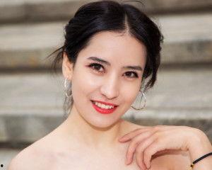 演员阿依古丽